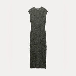 Zara WRINKLE-EFFECT KNIT DRESS